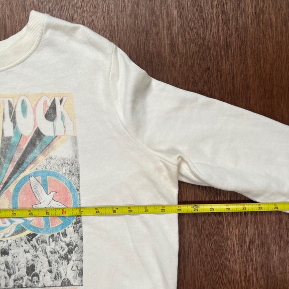 Woodstock Summer of Love 1969 Graphic Sweatshirt Cream Off-White Pullover - Picture 6 of 13